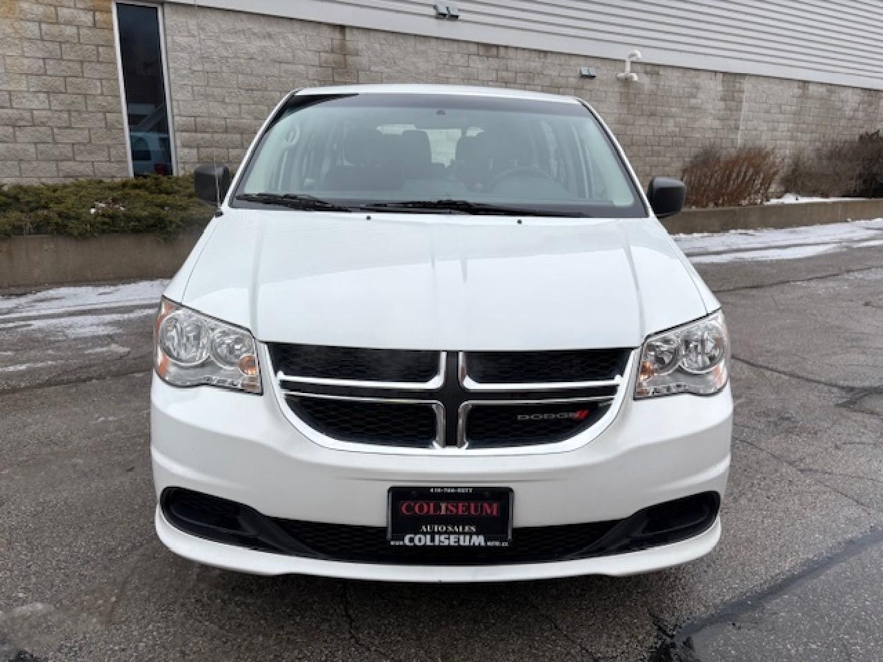2016 Dodge Grand Caravan Canada Value Package **ONLY 94,000KM-1 OWNER** Photo