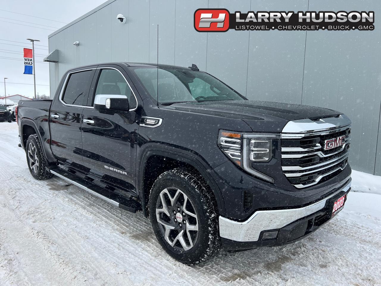 2024 GMC Sierra 1500 SLT One Owner | Premium Package | X31 | 20" Wheels Photo