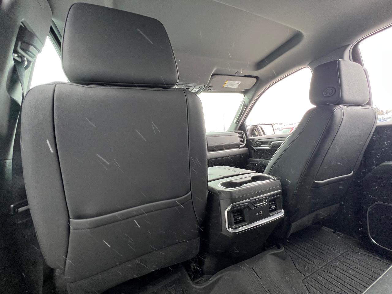 2024 GMC Sierra 1500 SLT One Owner | Premium Package | X31 | 20" Wheels Photo