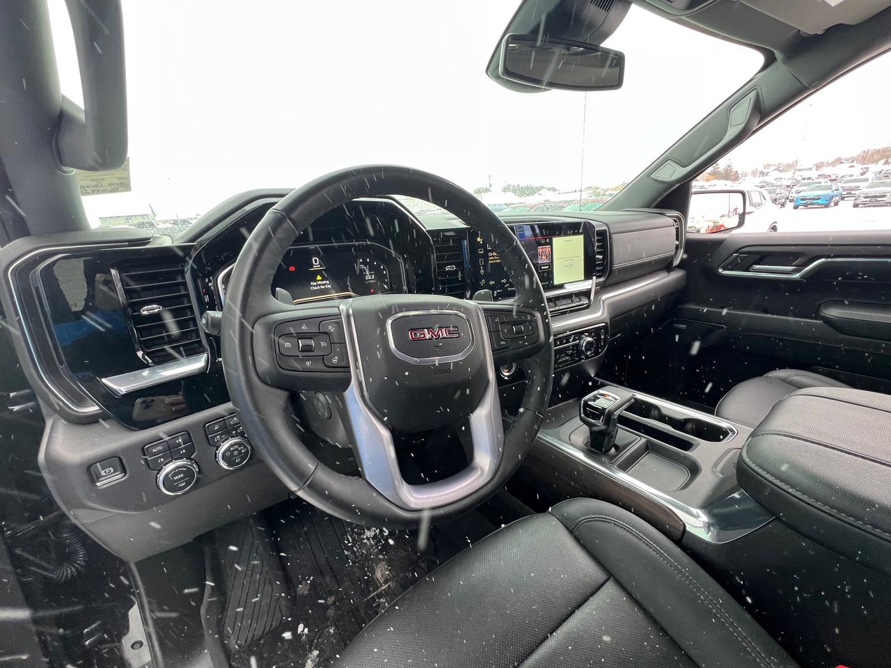 2024 GMC Sierra 1500 SLT One Owner | Premium Package | X31 | 20" Wheels Photo