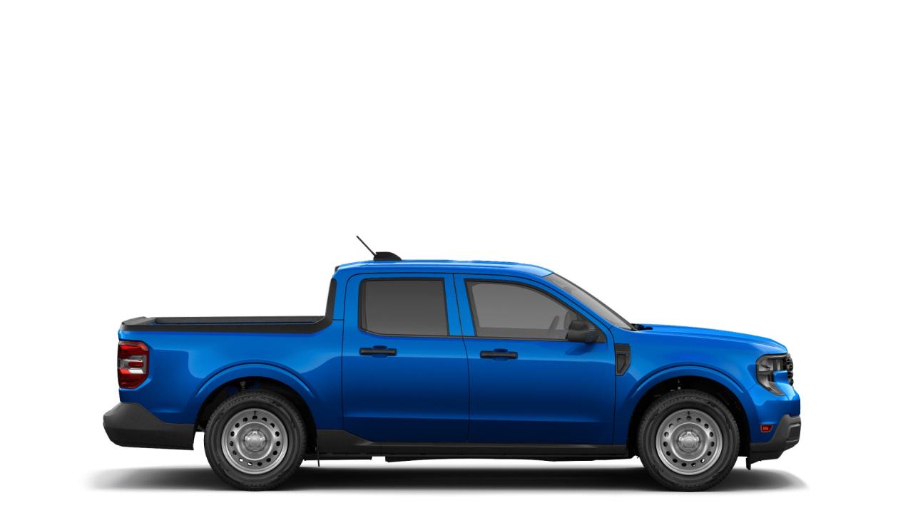 2026 Ford Maverick XL AWD SuperCrew 102A Photo4