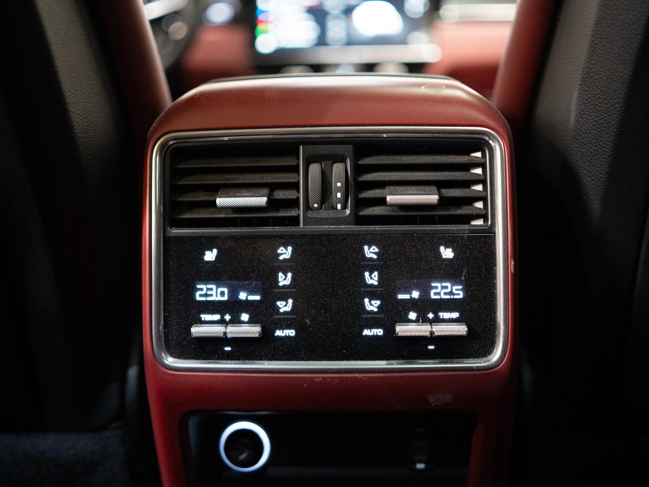 2023 Porsche Cayenne PLATINUM EDITION | HUD | PREMIUM PLUS PKG | 21 IN Photo