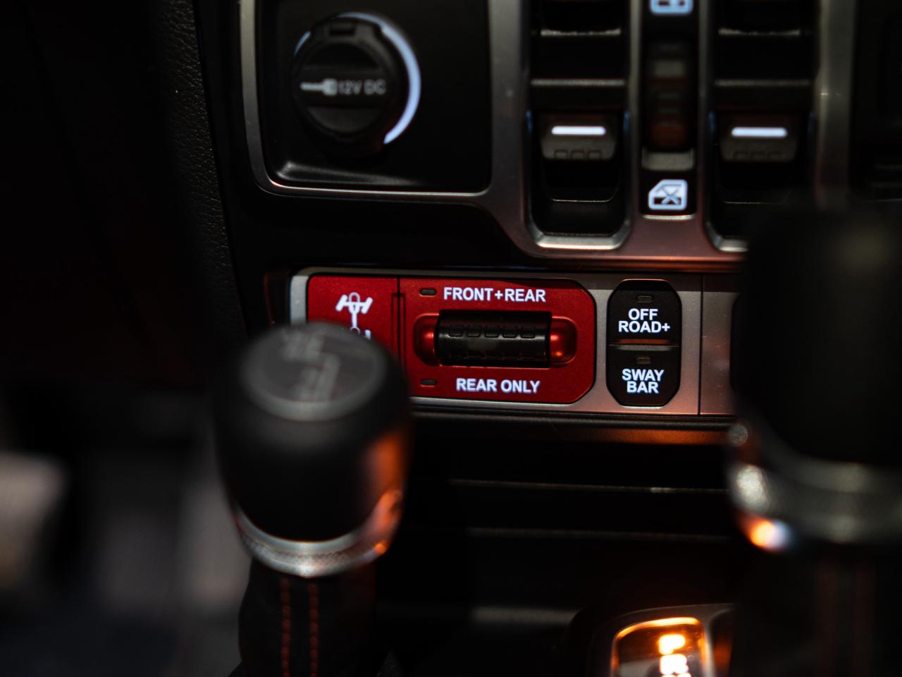 2023 Jeep Wrangler RUBICON | UNLIMITED | V6 | 4-DOOR | NAV Photo