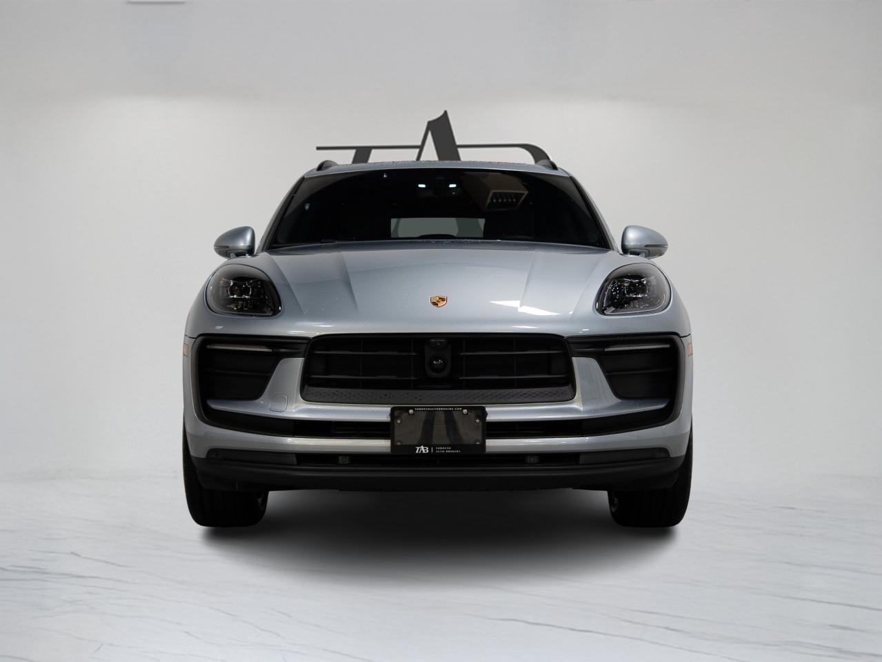 2023 Porsche Macan PREMIUM PLUS PKG | BOSE | 20 IN Photo