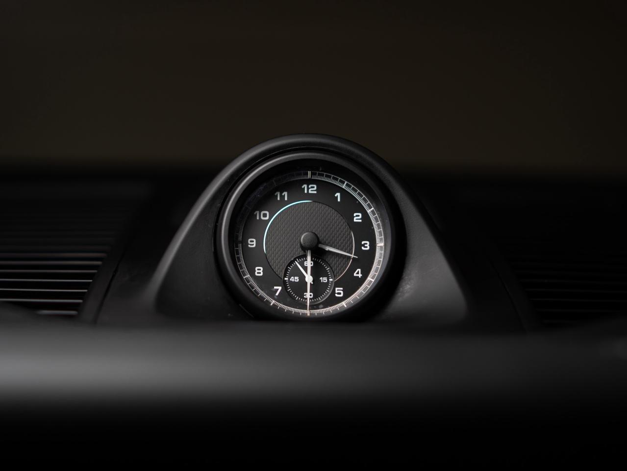 2023 Porsche Macan PREMIUM PLUS PKG | BOSE | 20 IN Photo