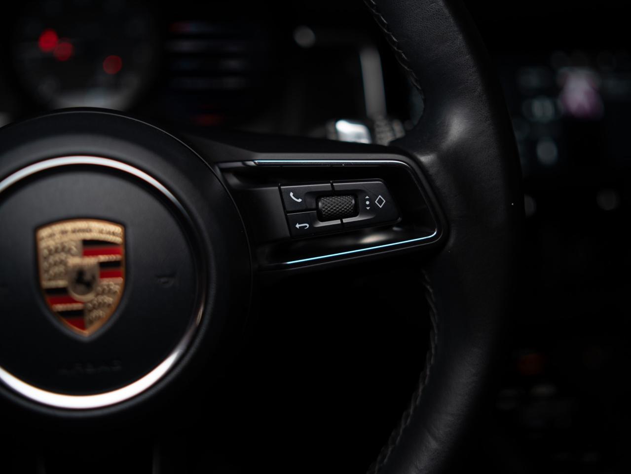 2023 Porsche Macan PREMIUM PLUS PKG | BOSE | 20 IN Photo