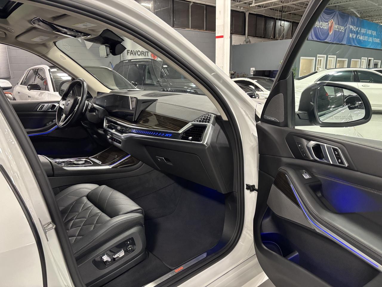 2023 BMW X7 xDrive40i|AWD|SKYLOUNGEROOF|7PASS|RECLINE|3DCAM|++ Photo