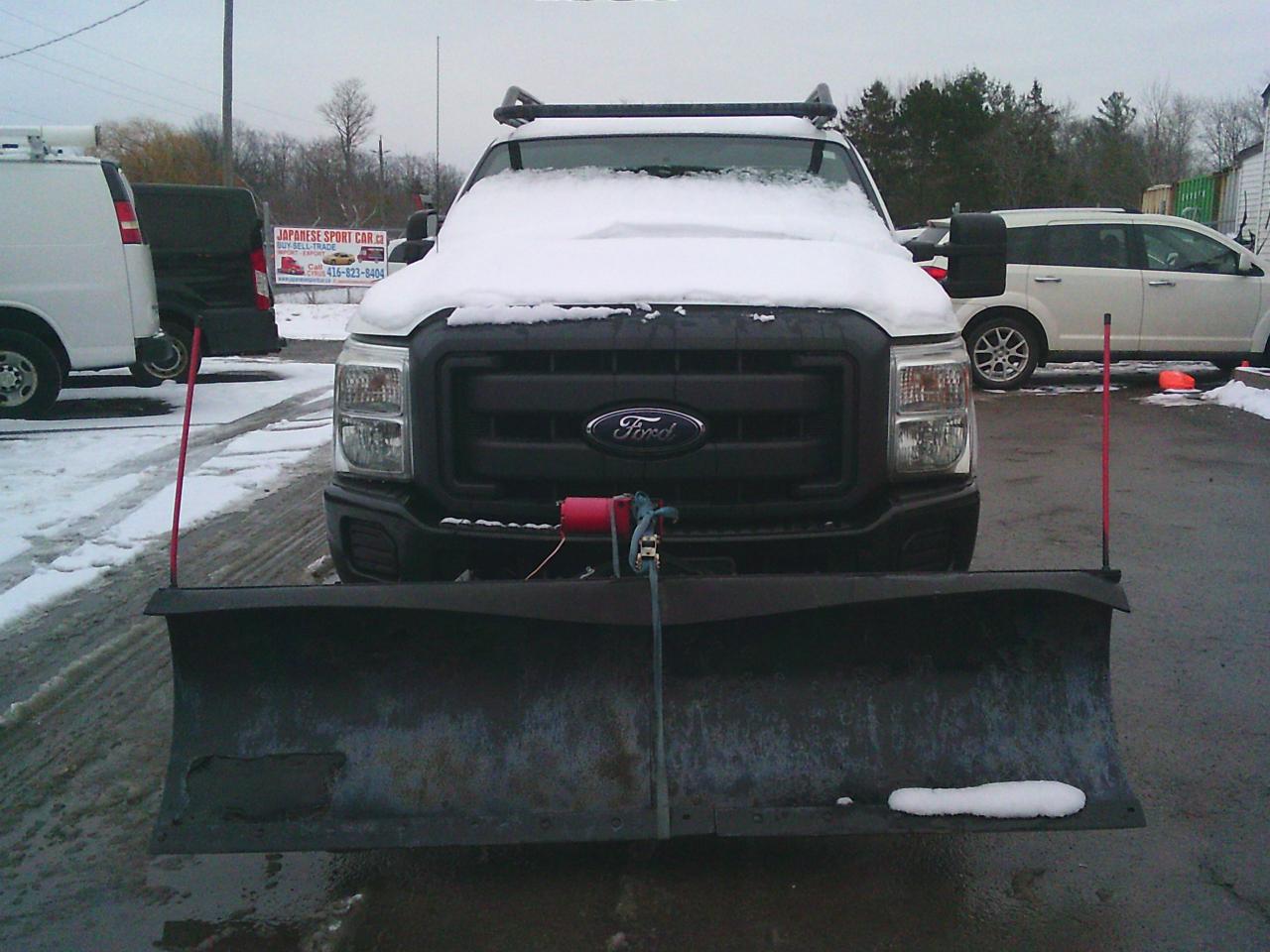 2012 Ford F-250 2WD Reg Cab 137  XL Photo