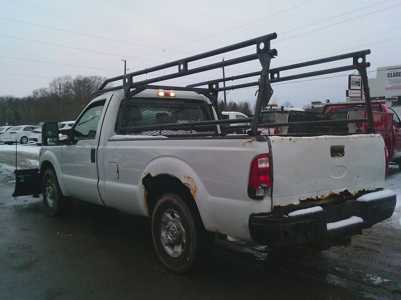 2012 Ford F-250 2WD Reg Cab 137  XL Photo