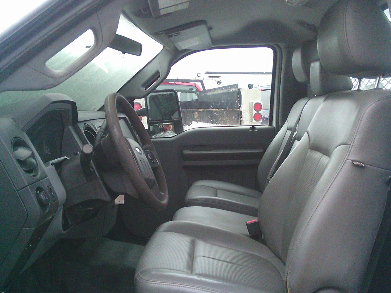 2012 Ford F-250 2WD Reg Cab 137  XL Photo