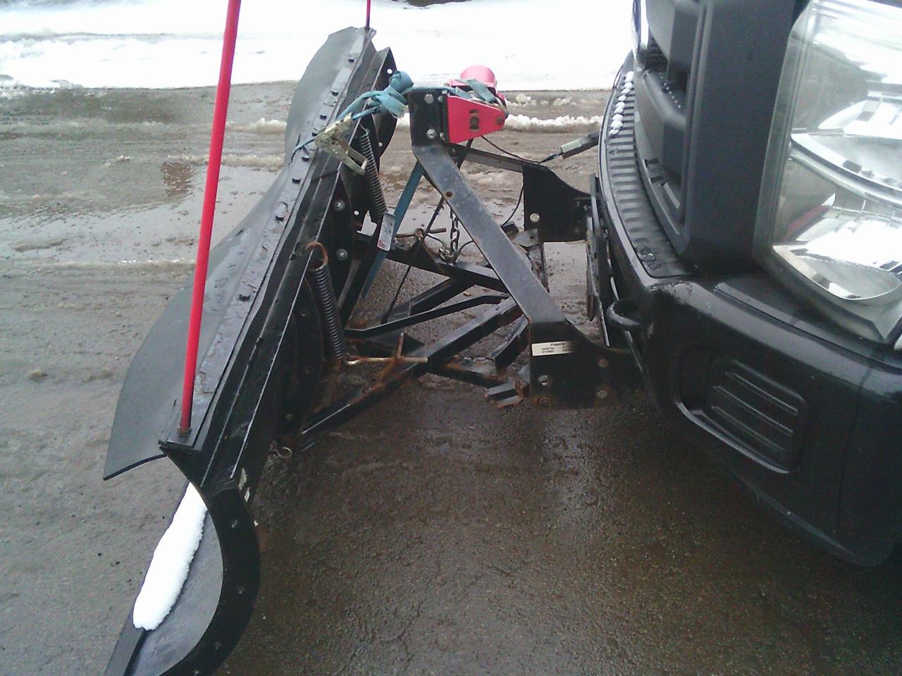 2012 Ford F-250 2WD Reg Cab 137  XL Photo