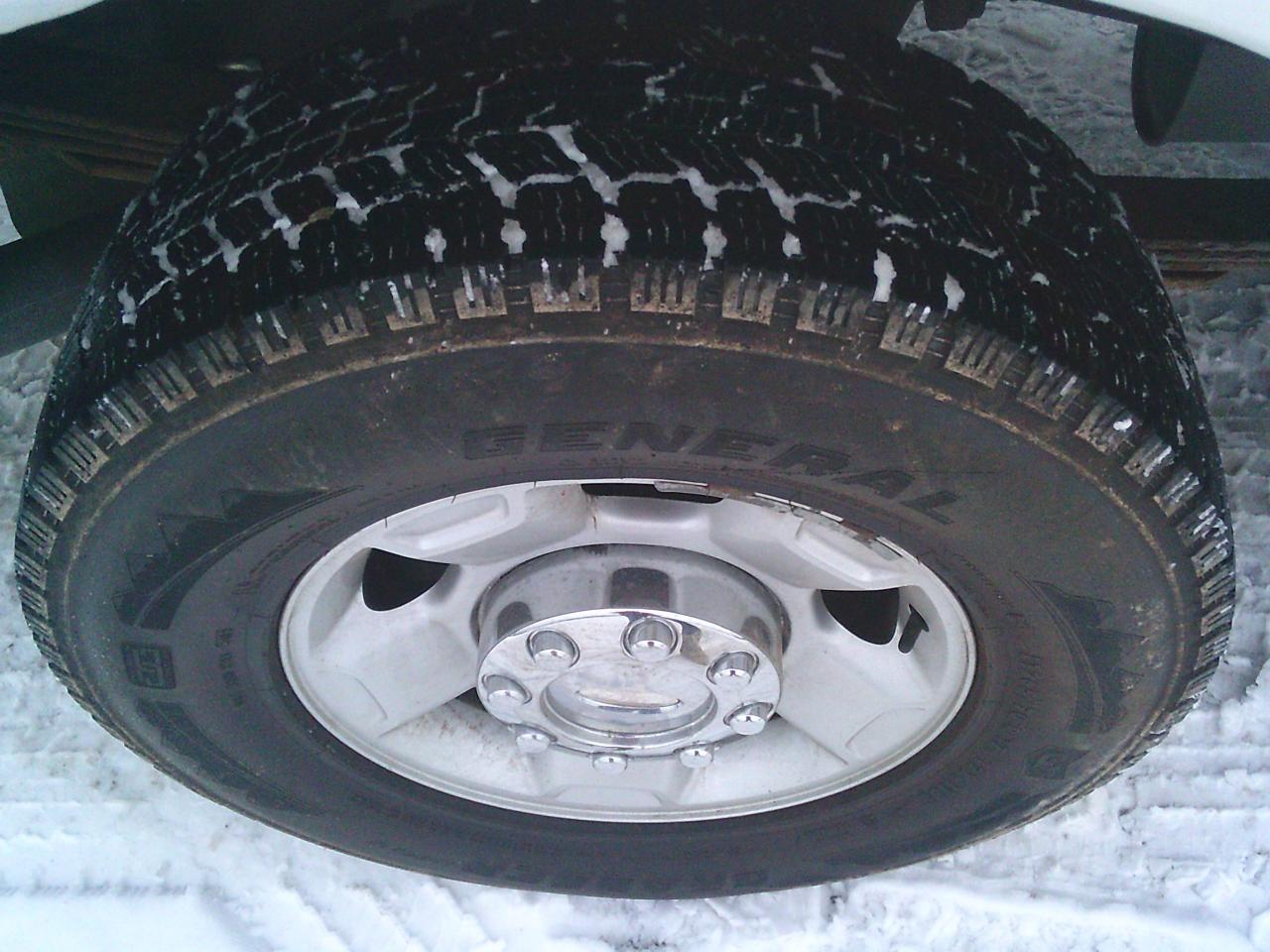 2012 Ford F-250 2WD Reg Cab 137  XL Photo