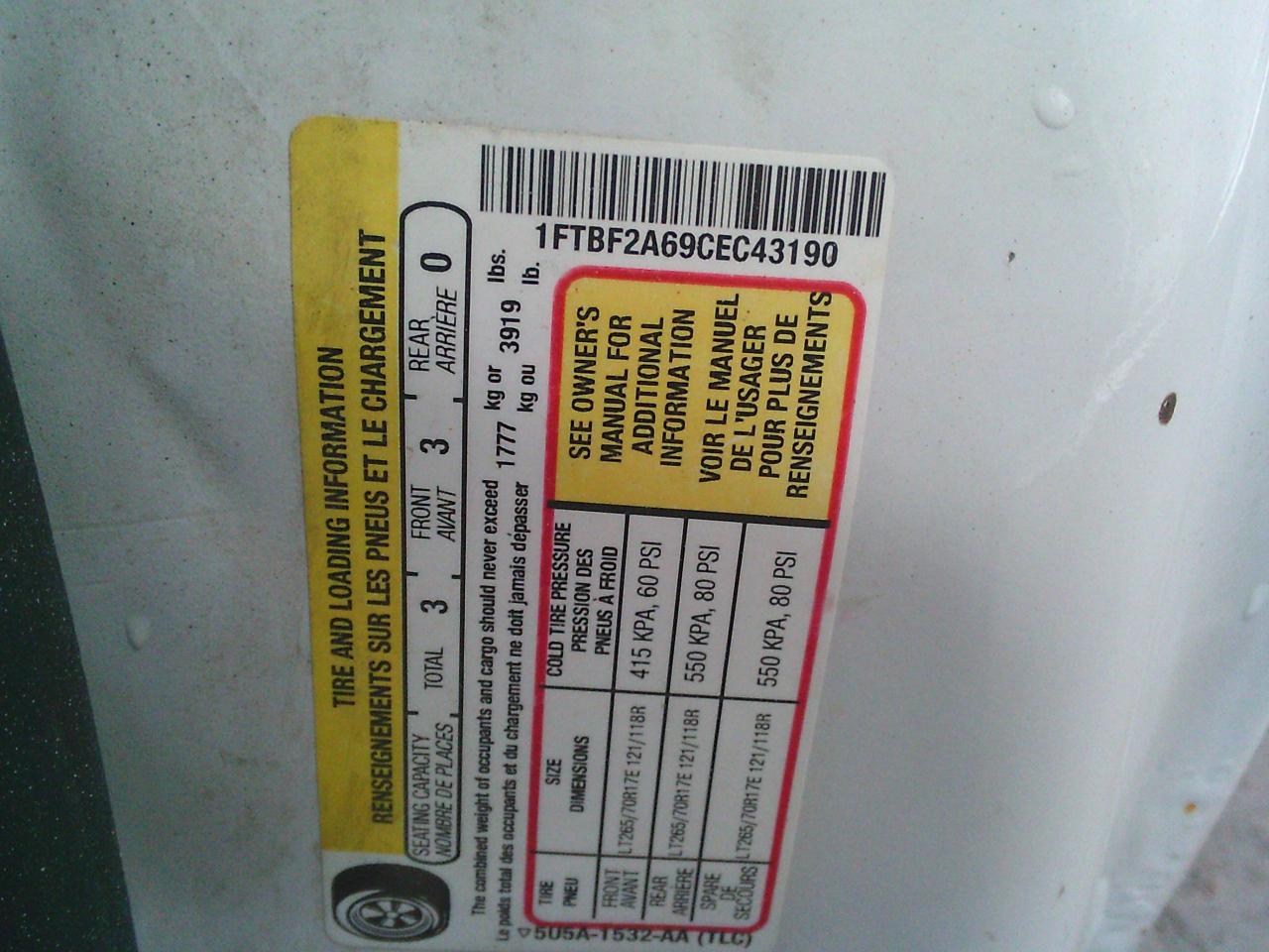 2012 Ford F-250 2WD Reg Cab 137  XL Photo