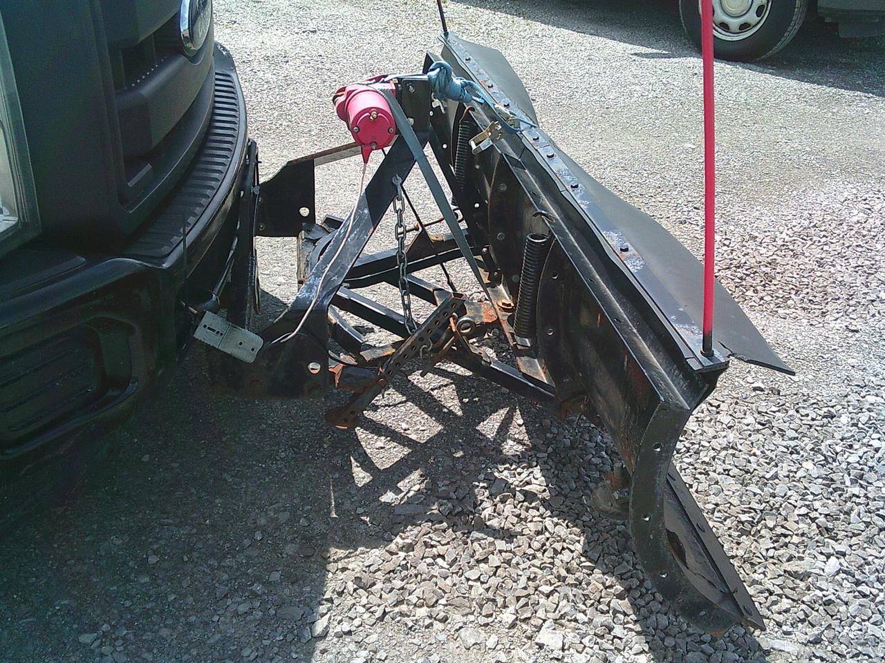 2012 Ford F-250 2WD Reg Cab 137 XL Snow Plow Photo