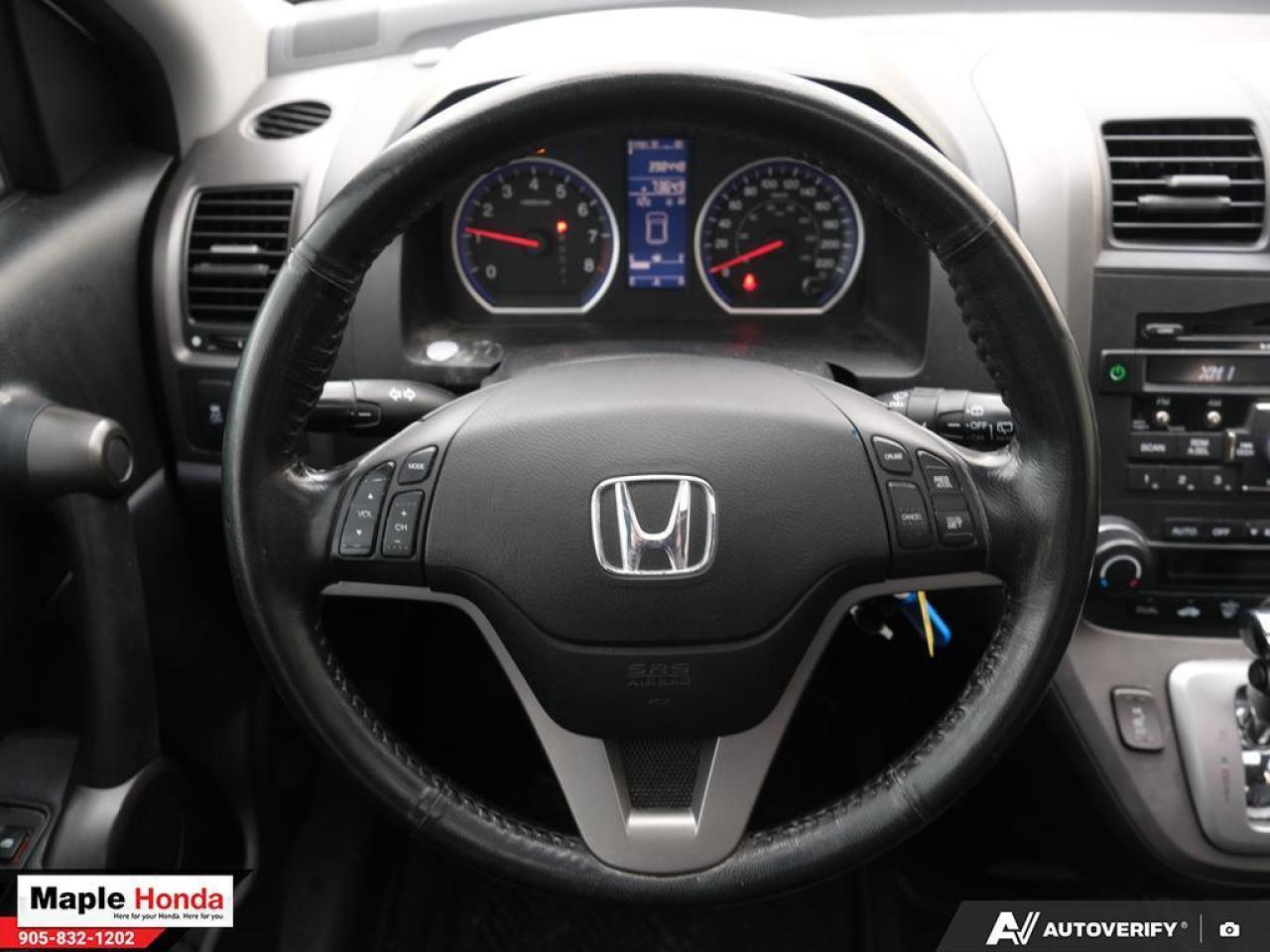 2011 Honda CR-V Leather Seats| Sunroof| Heated Seats| Photo