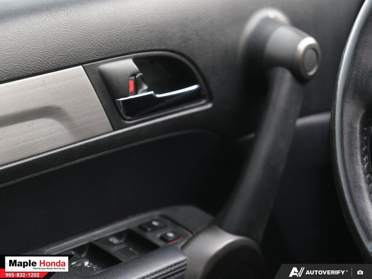 2011 Honda CR-V Leather Seats| Sunroof| Heated Seats| Photo