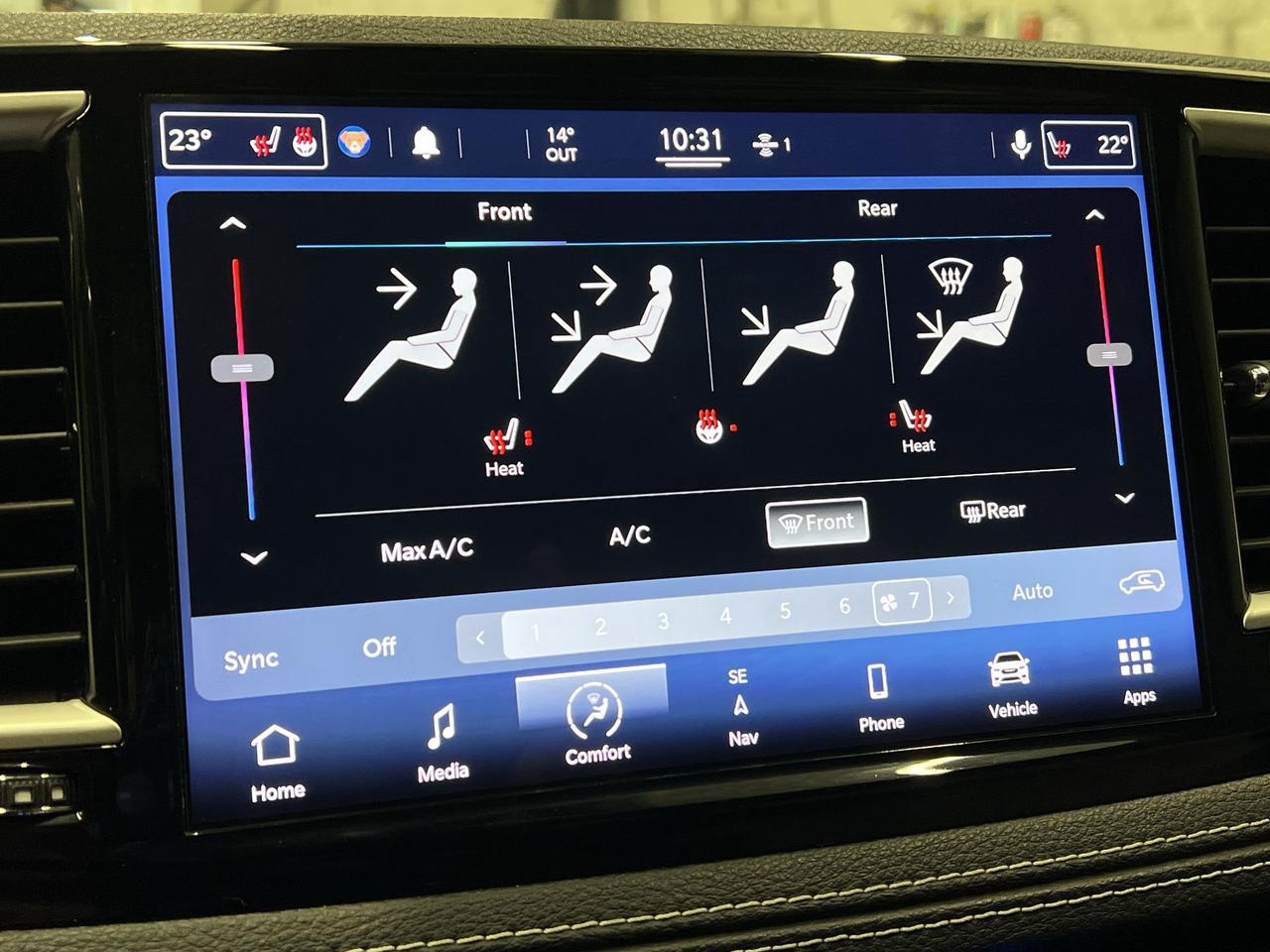 2021 Chrysler Pacifica TOURING L PLUS | 7-PASS | HTD LEATHER | CARPLAY Photo