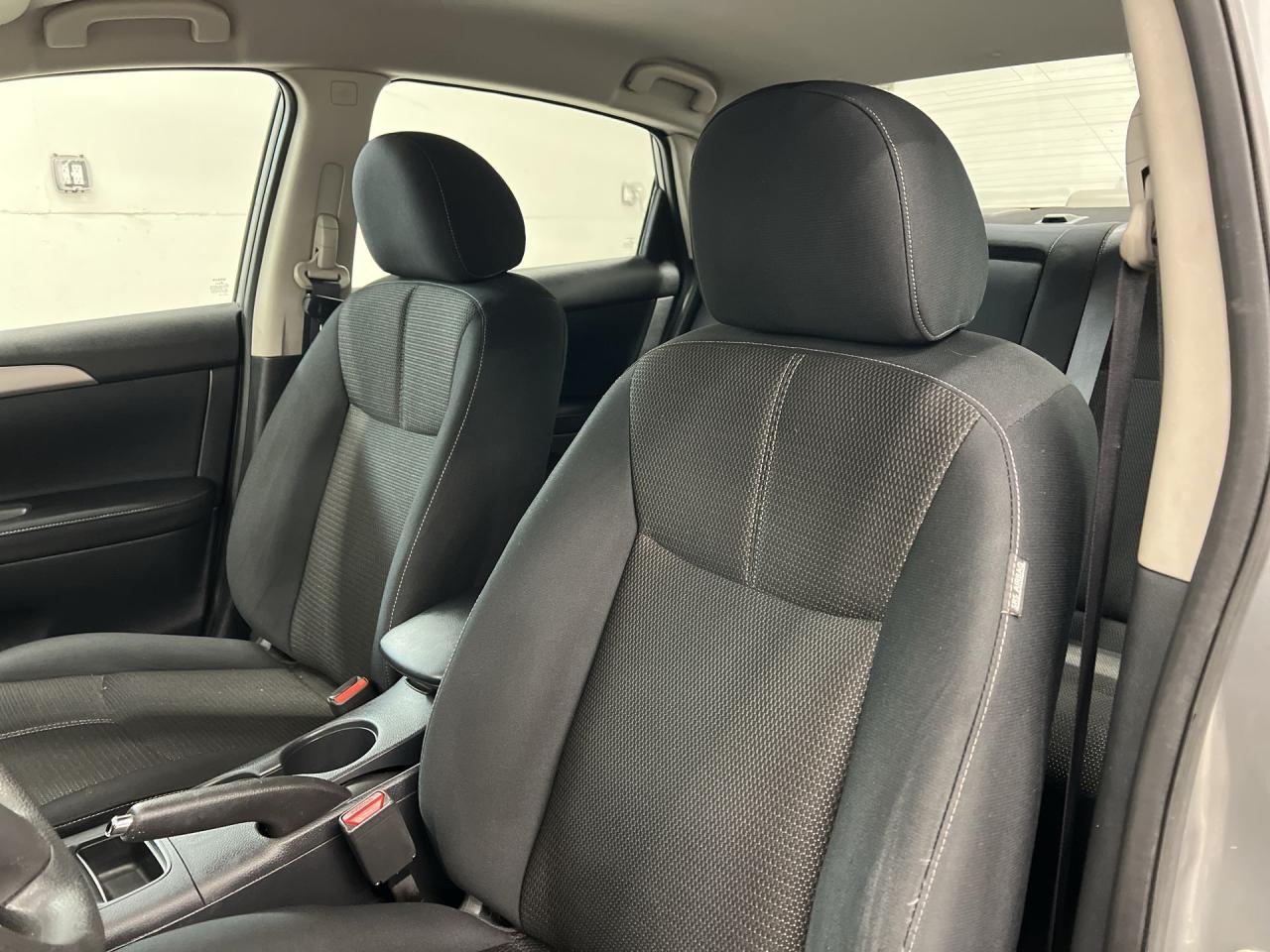 2014 Nissan Sentra AUTOMATIC | LOW KMS! | BLUETOOTH | KEYLESS ENTRY Photo2