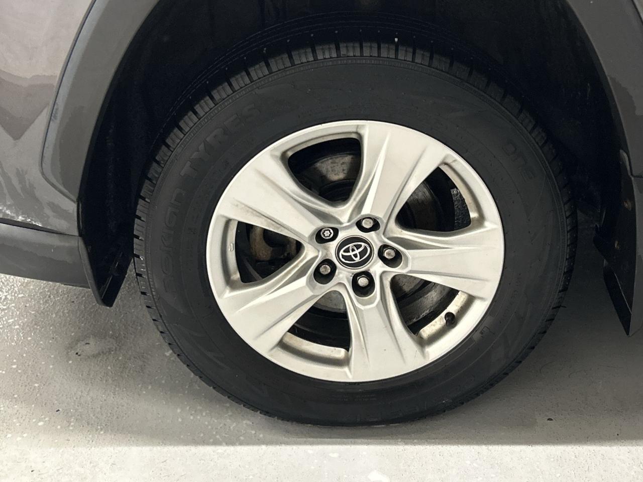 2019 Toyota RAV4 AWD | HTD SEATS | CARPLAY | ADAPT. CRUISE | A/C Photo