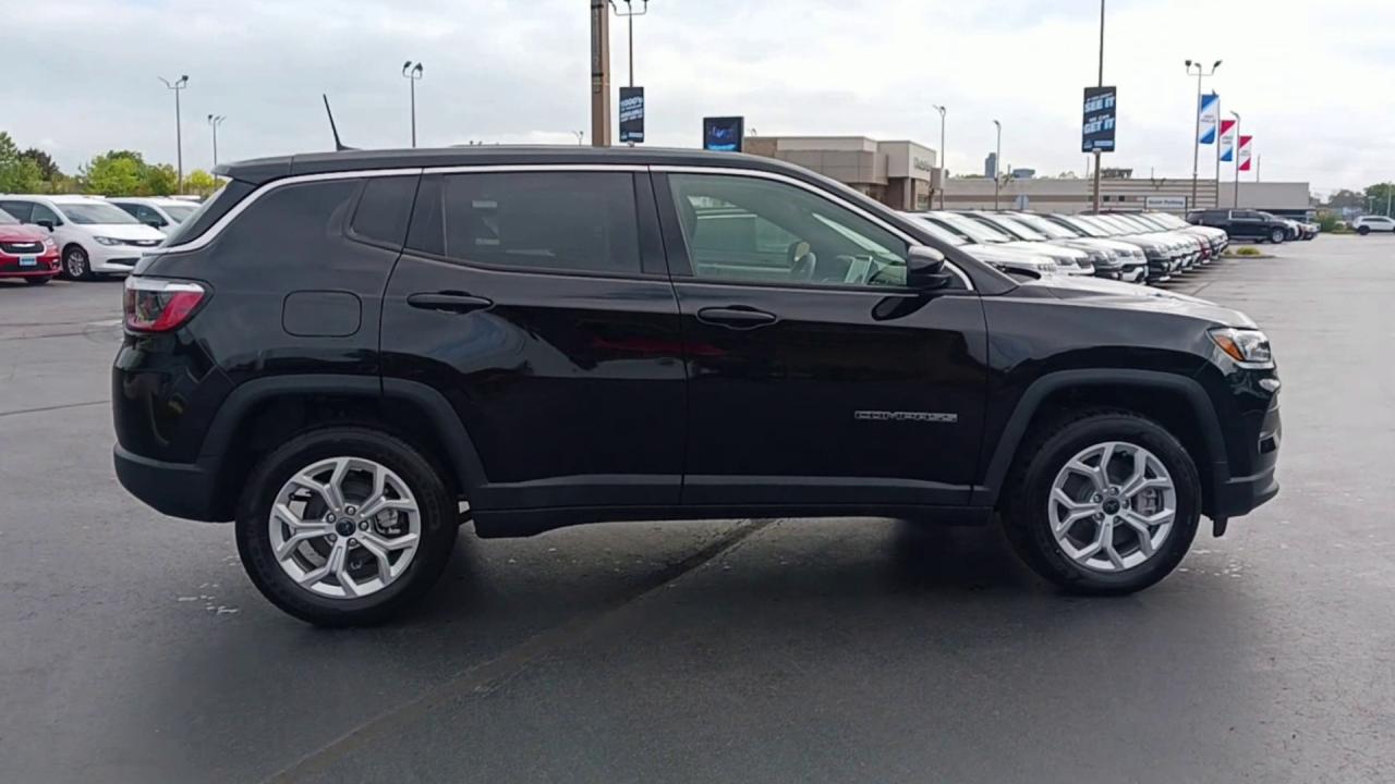 2026 Jeep Compass sport 4x4 Photo