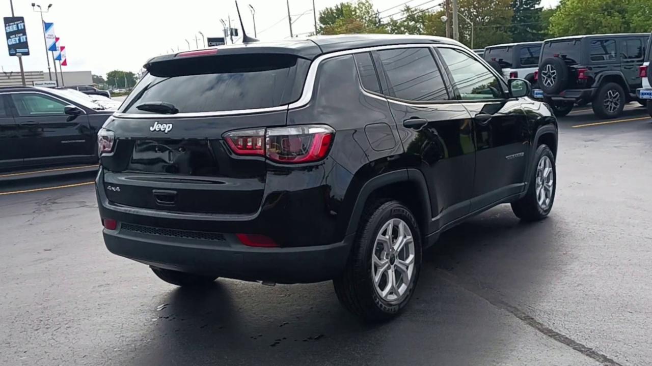 2026 Jeep Compass sport 4x4 Photo