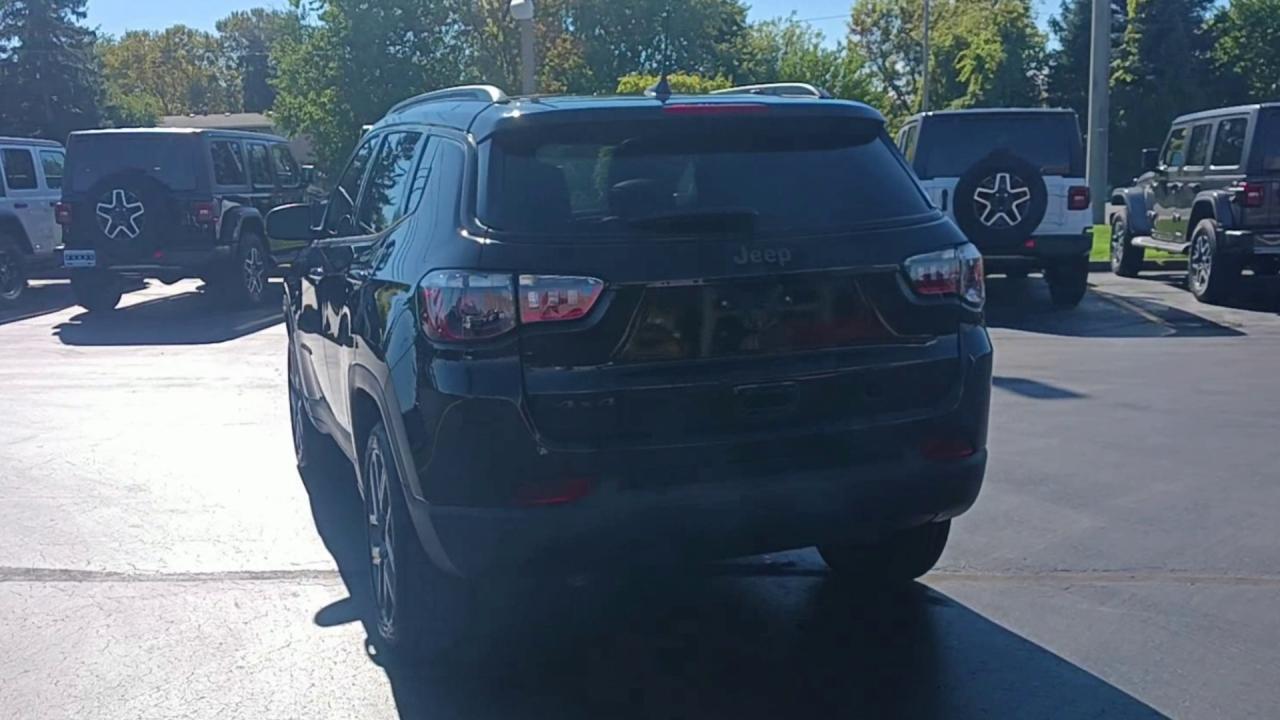 2026 Jeep Compass Limited 4X4 Photo