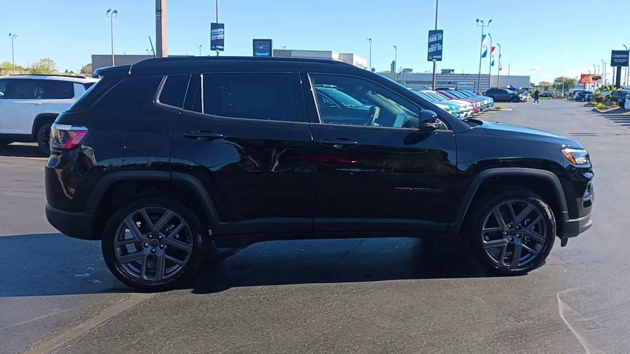 2026 Jeep Compass Limited 4X4 Photo