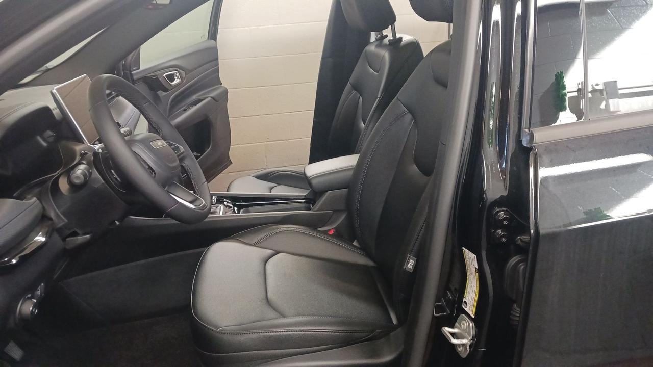 2026 Jeep Compass Limited 4X4 Photo