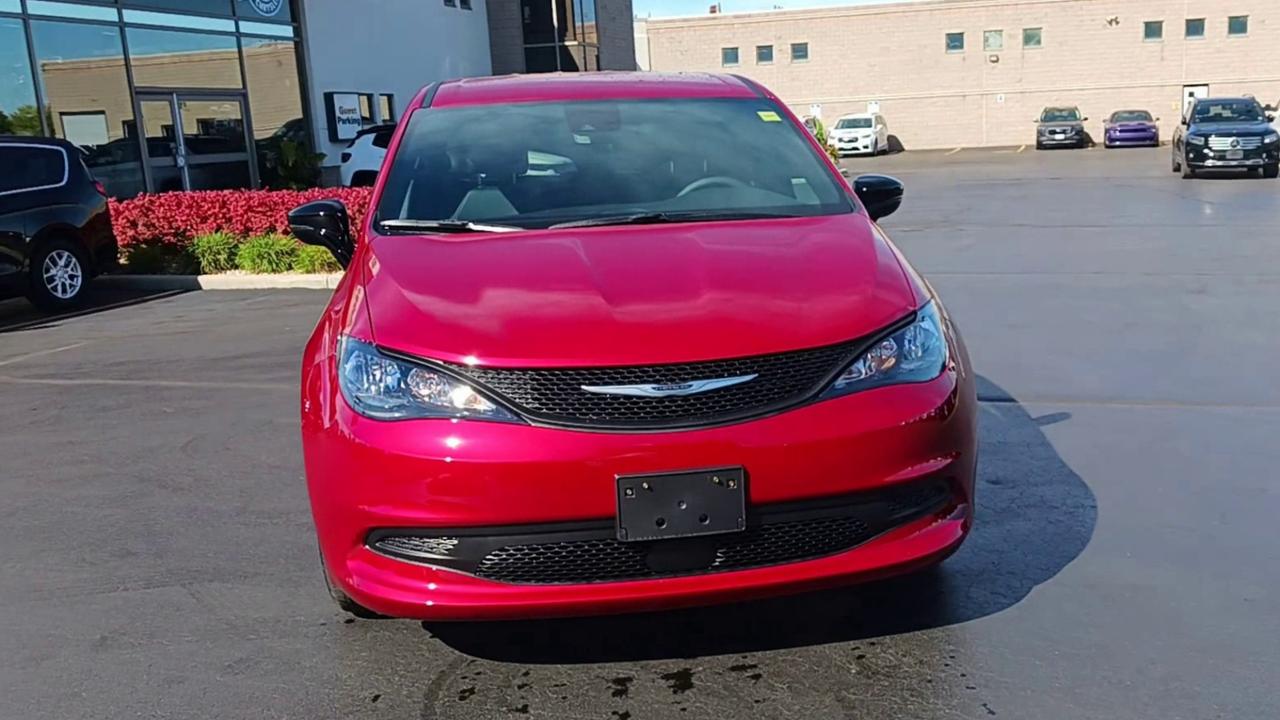 2026 Dodge Grand Caravan SXT 2WD Photo
