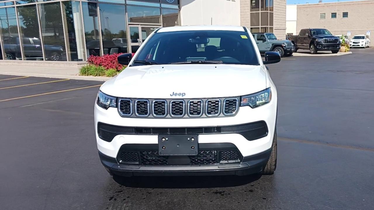2026 Jeep Compass sport 4x4 Photo2