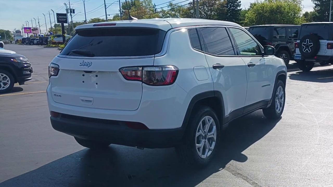 2026 Jeep Compass sport 4x4 Photo