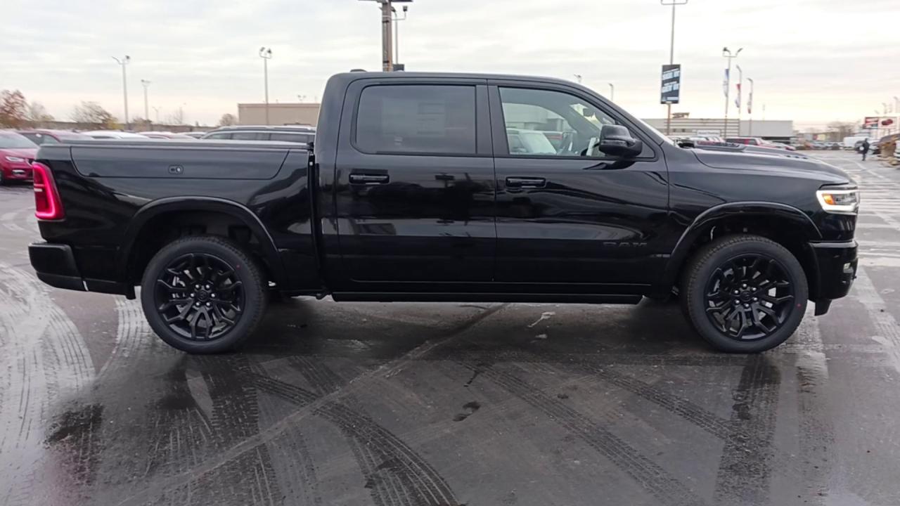 2026 RAM 1500  Photo