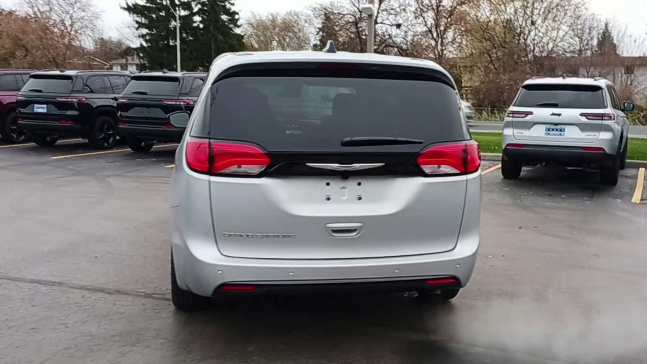 2026 Dodge Grand Caravan SXT 2WD Photo