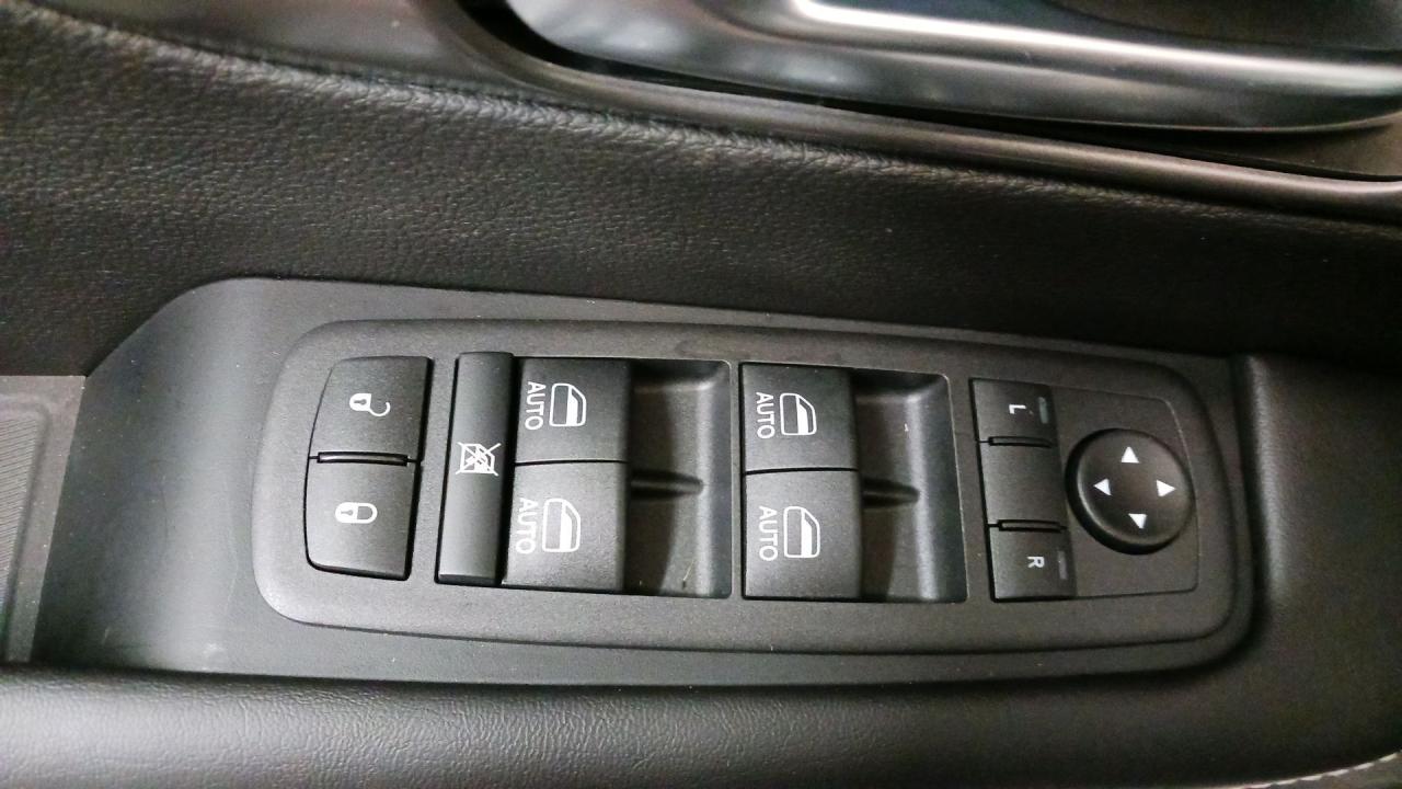 2026 Dodge Grand Caravan SXT 2WD Photo