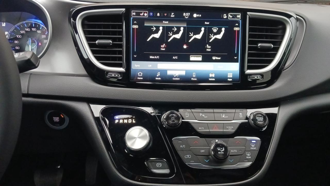 2026 Dodge Grand Caravan SXT 2WD Photo