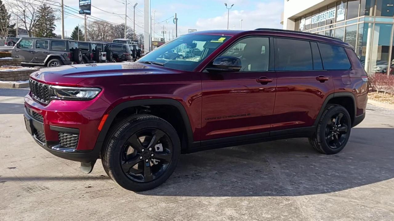 2025 Jeep Grand Cherokee L ALTITUDE 4X4 Photo3