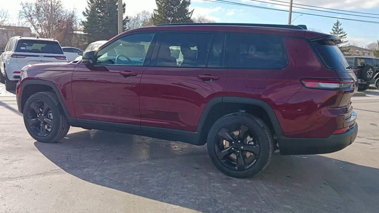 2025 Jeep Grand Cherokee L ALTITUDE 4X4 Photo