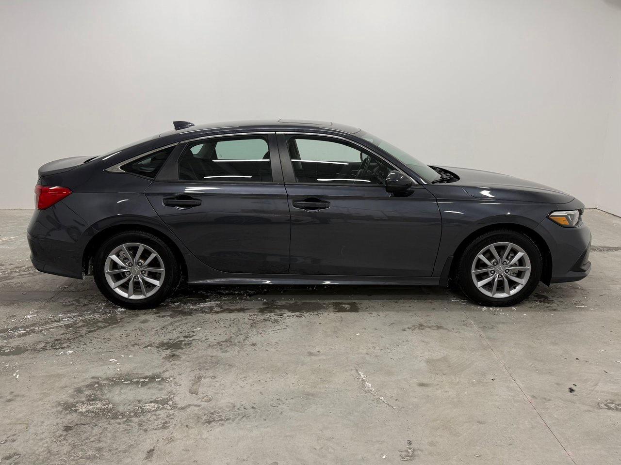 2022 Honda Civic Sedan EX Photo