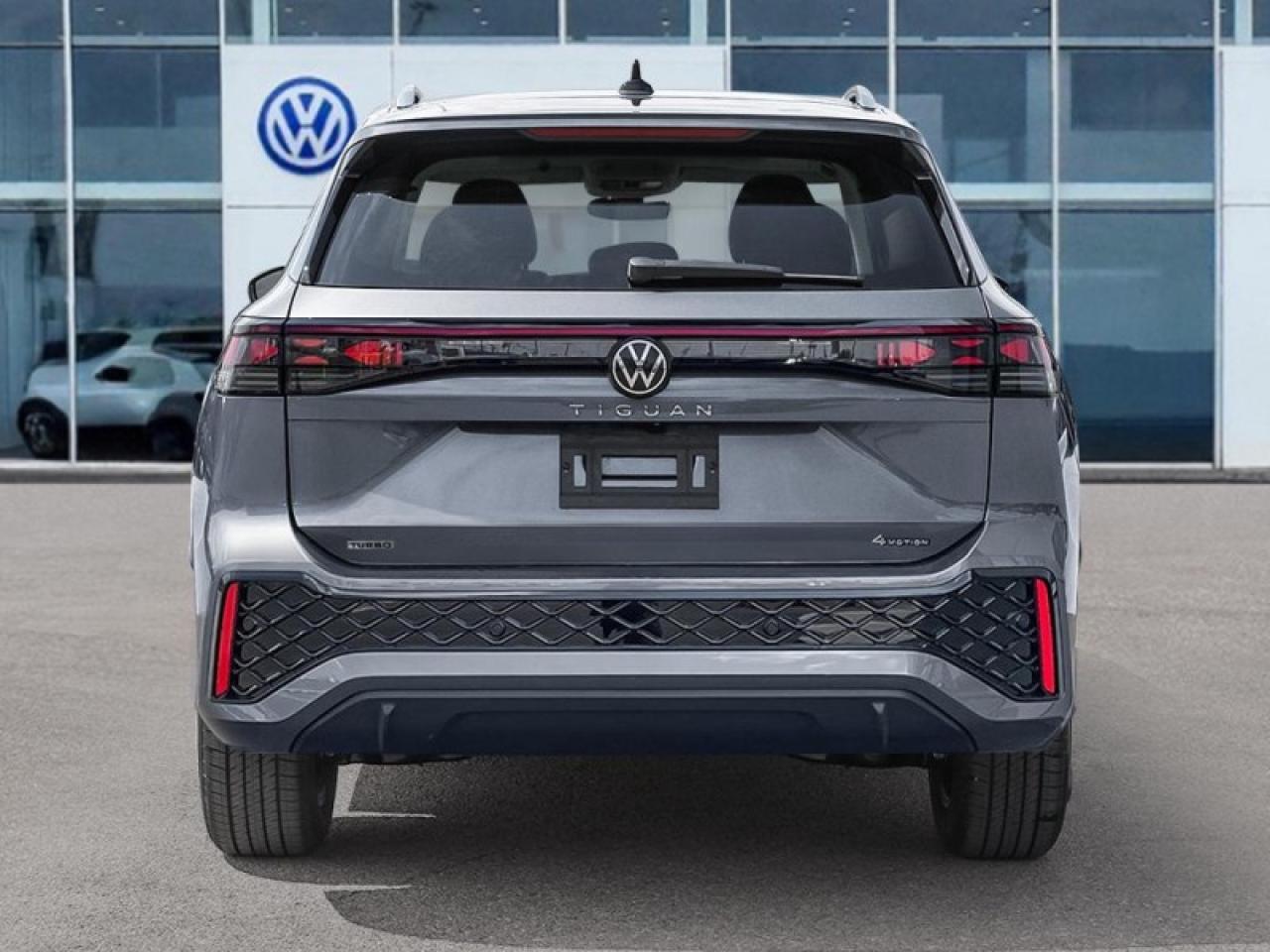 2026 Volkswagen Tiguan Highline Turbo R-Line Photo4