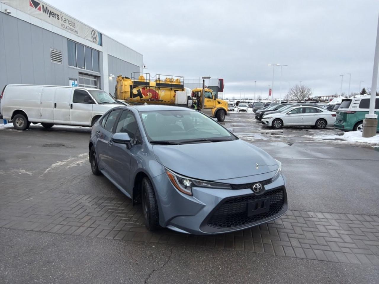 2022 Toyota Corolla L  -  LED Lights -  Apple CarPlay Photo4