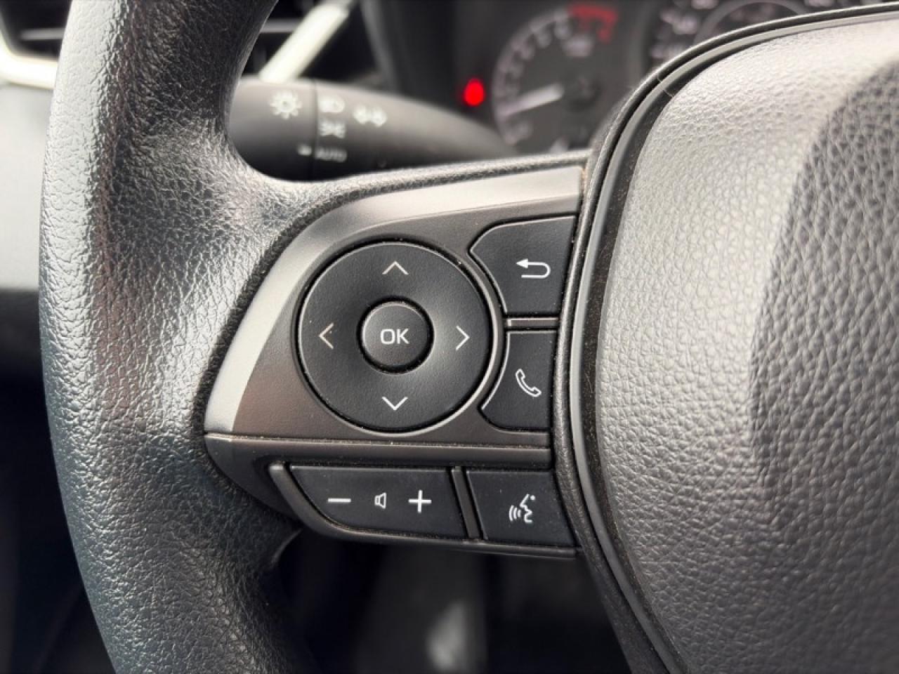 2022 Toyota Corolla L  -  LED Lights -  Apple CarPlay Photo