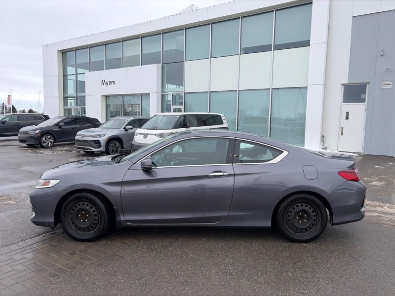 2017 Honda Accord Sedan Coupe L4 EX CVT  - Sunroof Photo