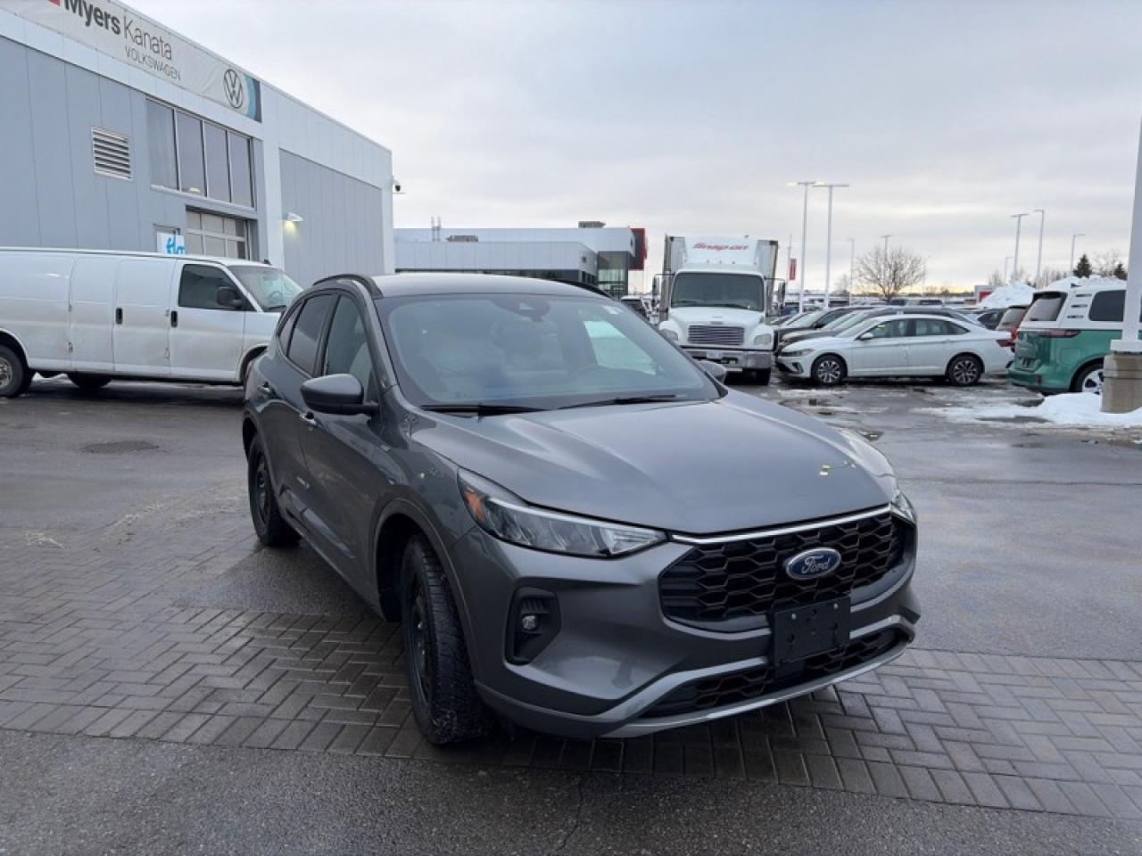 2024 Ford Escape ST-Line Select  - Hybrid -  Remote Start Photo