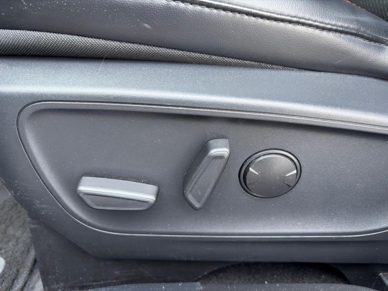 2024 Ford Escape ST-Line Select  - Hybrid -  Remote Start Photo