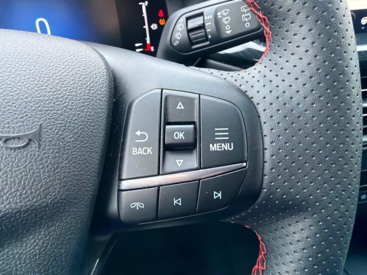 2024 Ford Escape ST-Line Select  - Hybrid -  Remote Start Photo