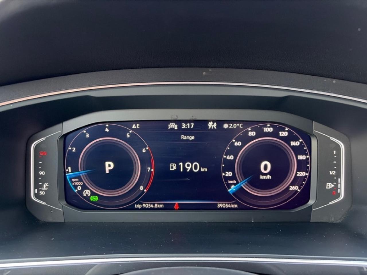 2023 Volkswagen Tiguan Comfortline R-Line Black Edition Photo