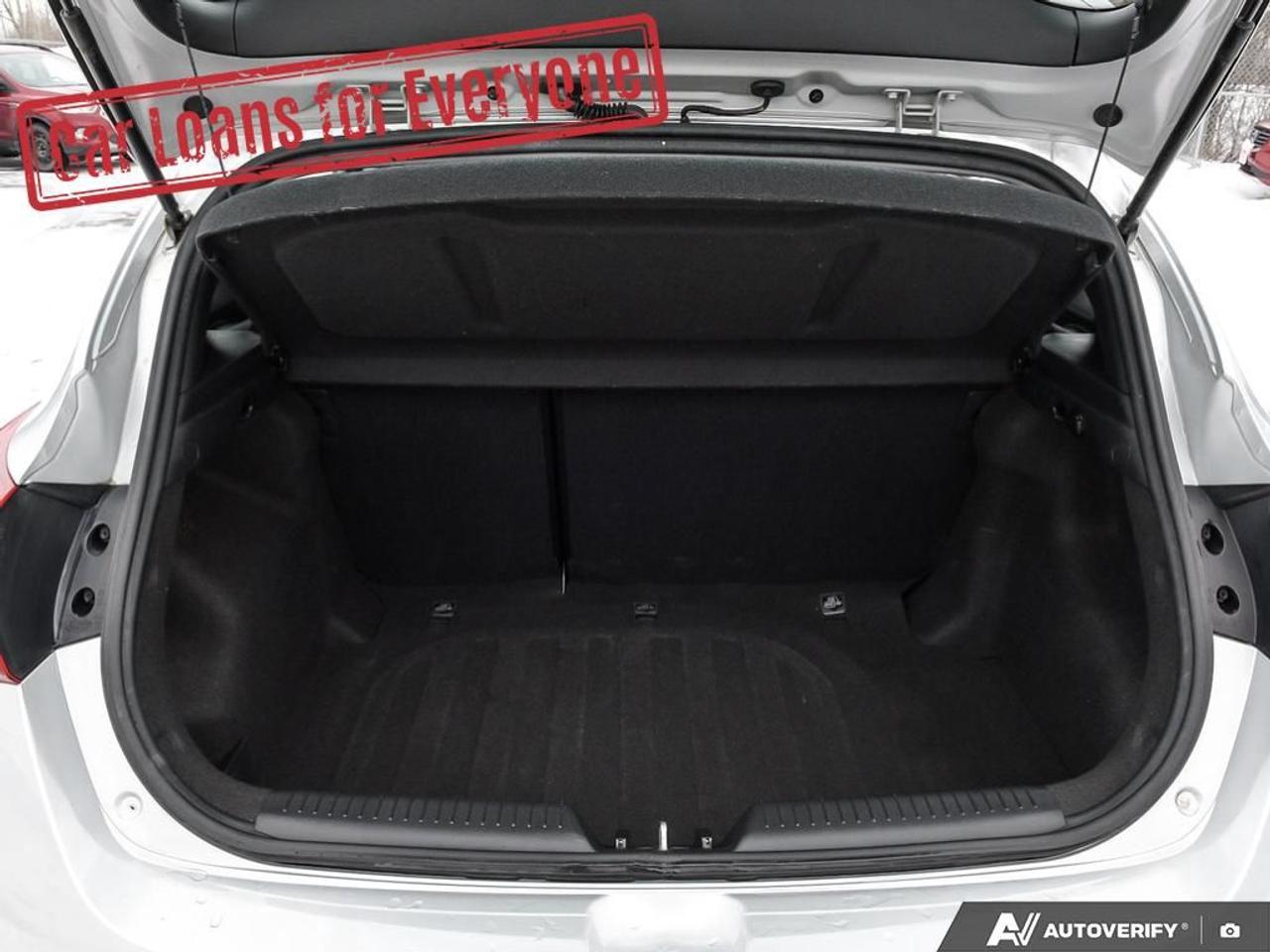 2016 Hyundai Elantra GT GL Photo