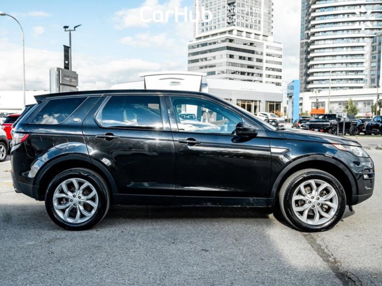 2016 Land Rover Discovery Sport HSE Photo