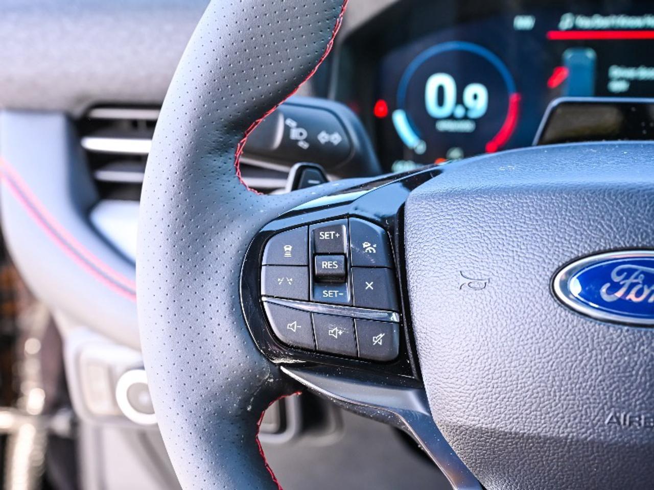 2026 Ford Explorer ST Photo