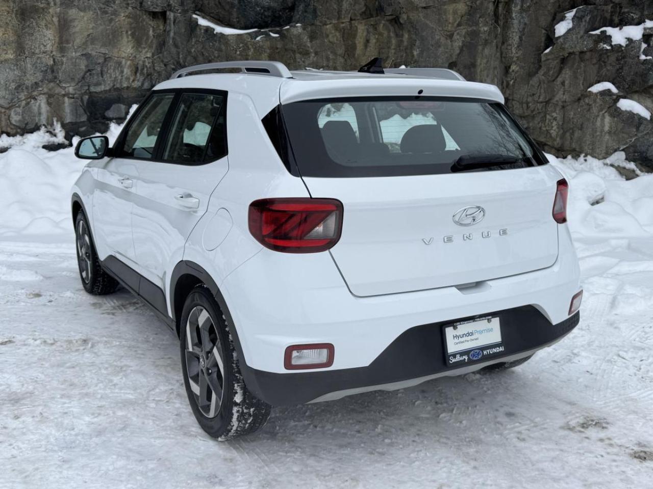 2021 Hyundai Venue Trend IVT Photo